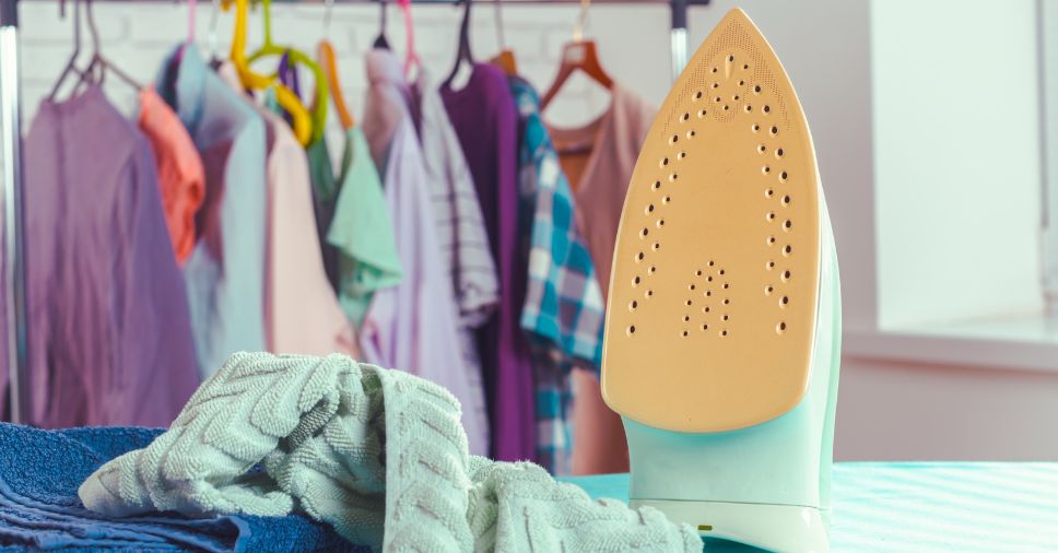 Tudo que você precisa saber antes de contratar uma passadeira de roupas